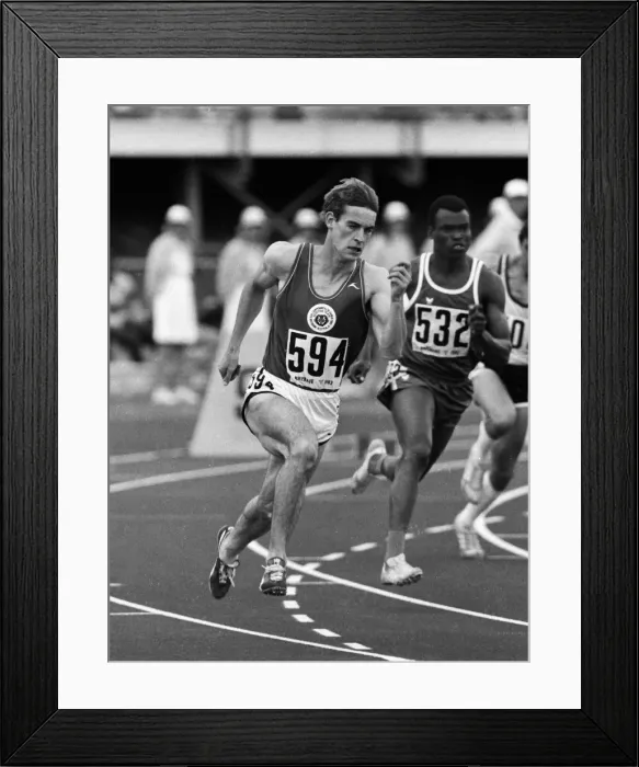 Framed Print : Brisbane Commonwealth Games - Athletics Framed Print : Brisbane Commonwealth Games - Athletics