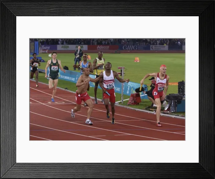 Framed Print : Manchester Commonwealth Games - Athletics Framed Print : Manchester Commonwealth Games - Athletics