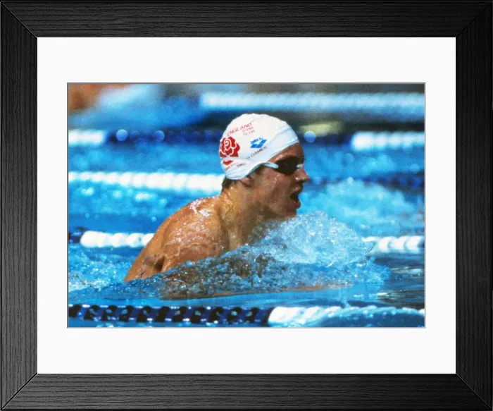 Framed Print : Brisbane Commonwealth Games - Swimming Framed Print : Brisbane Commonwealth Games - Swimming