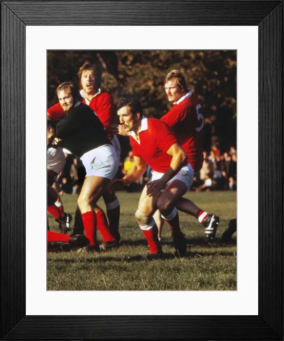 Framed Print : L Welsh vs. Llanelli Framed Print : L Welsh vs. Llanelli