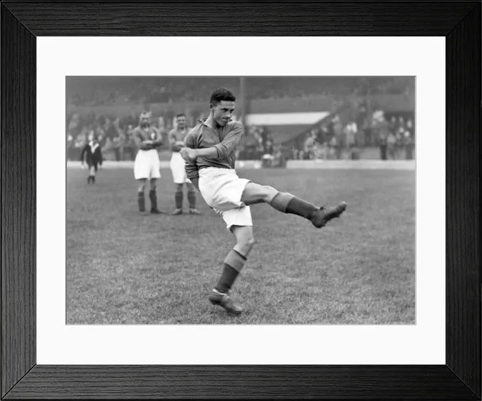 Framed Print : Eric Stephenson - Leeds United Framed Print : Eric Stephenson - Leeds United