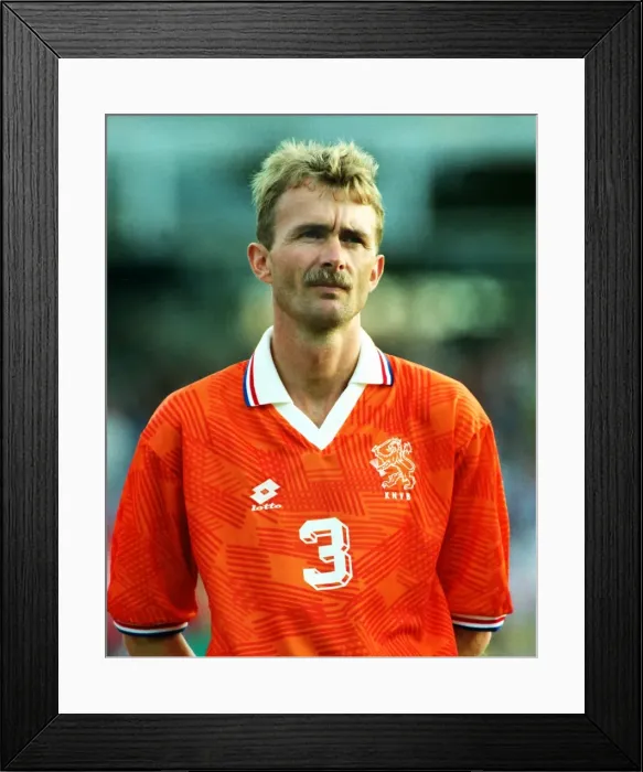 Framed Print : Euro92 SF: Denmark 2* Holland 2 [Den. win 5-4 pens]