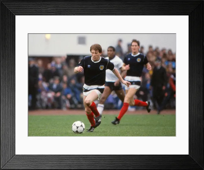 Framed Print : Rous Cup: Scotland 1 England 0 Framed Print : Rous Cup: Scotland 1 England 0