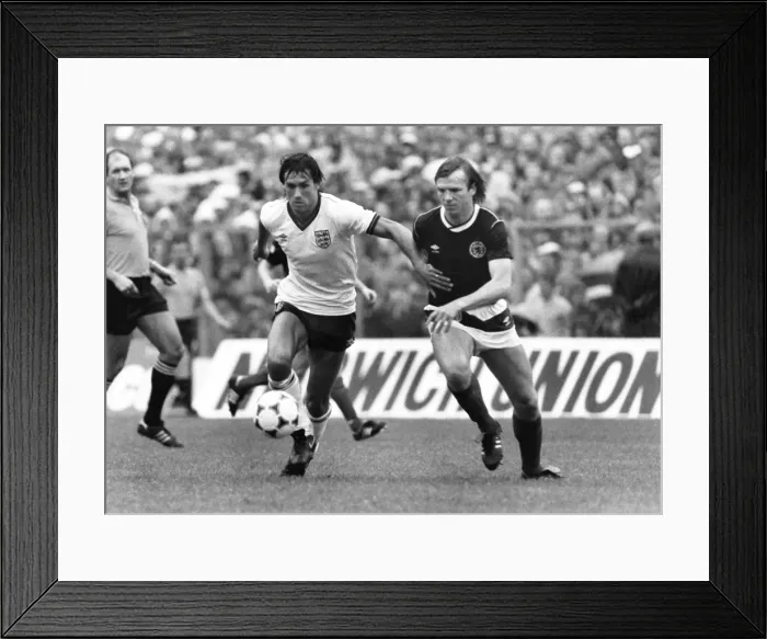 Framed Print : Rous Cup: Scotland 1 England 0 Framed Print : Rous Cup: Scotland 1 England 0
