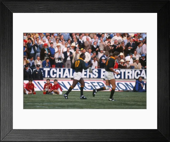 Framed Print : 2nd Test: SA 35 England 9 Framed Print : 2nd Test: SA 35 England 9