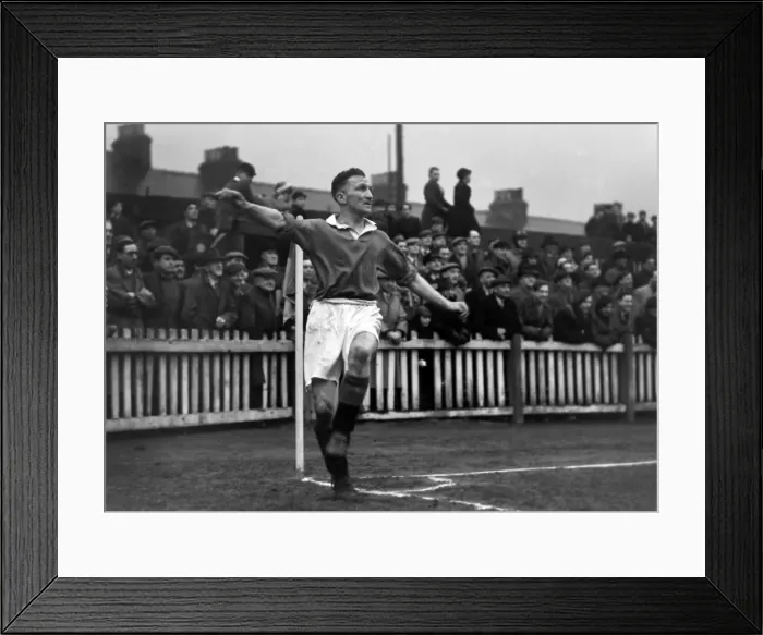 Framed Print : York 3 Chesterfield 2