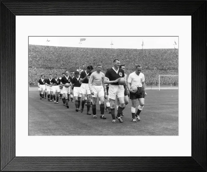 Framed Print : England 2 Scotland 1