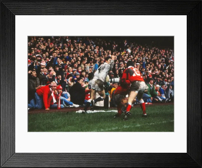 Framed Print : 5N1987: Wales 19 England 12