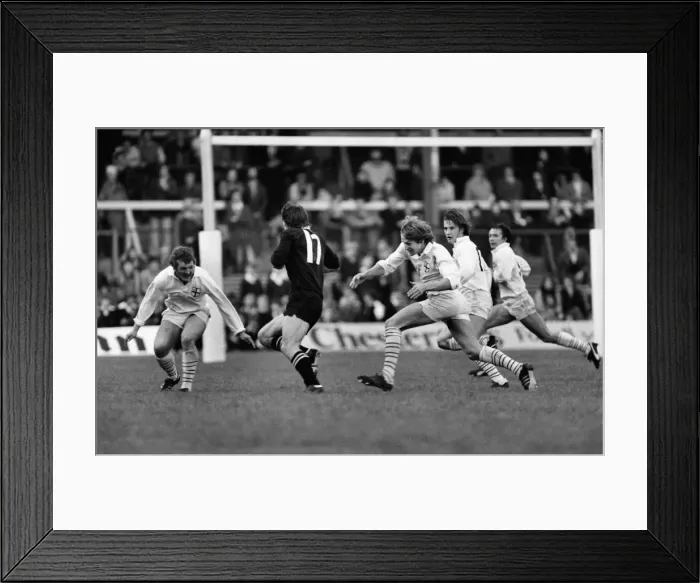 Framed Print : Keith Billy Bushell - London Division XV Framed Print : Keith Billy Bushell - London Division XV