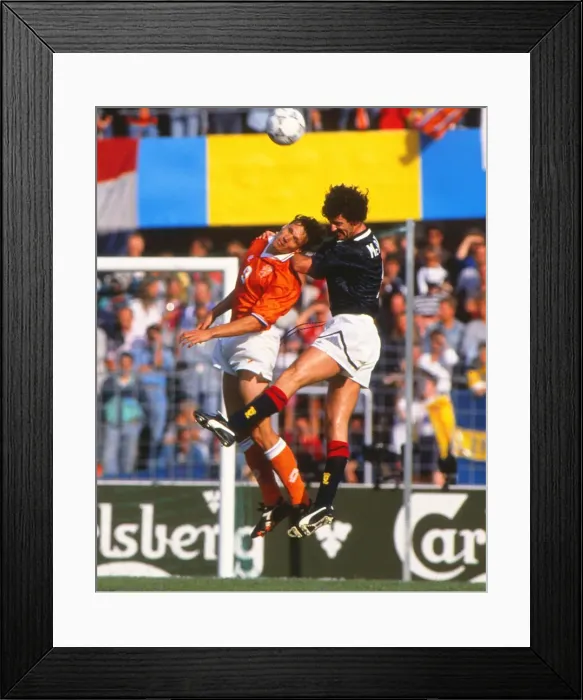 Framed Print : Euro92 Grp 2: Holland 1 Scotland 0 Framed Print : Euro92 Grp 2: Holland 1 Scotland 0