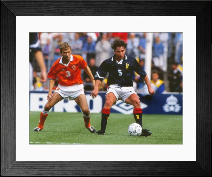 Framed Print : Euro92 Grp 2: Holland 1 Scotland 0 Framed Print : Euro92 Grp 2: Holland 1 Scotland 0