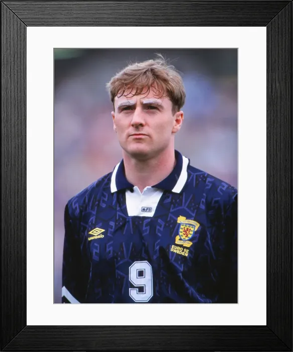 Framed Print : Euro92 Grp 2: Holland 1 Scotland 0 Framed Print : Euro92 Grp 2: Holland 1 Scotland 0
