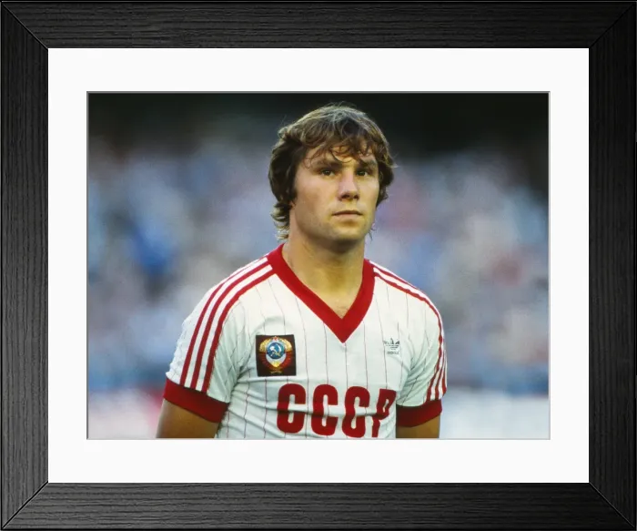 Framed Print : WC82 R1 Grp 6: Scotland 2 USSR 2