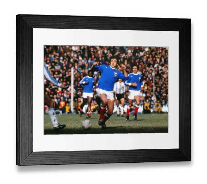 Framed Print : Michel Platini - France Framed Print : Michel Platini - France