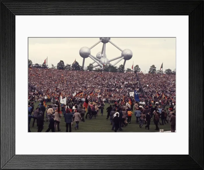 Framed Print : Euro72 Final: W Germany 3 USSR 0 Framed Print : Euro72 Final: W Germany 3 USSR 0