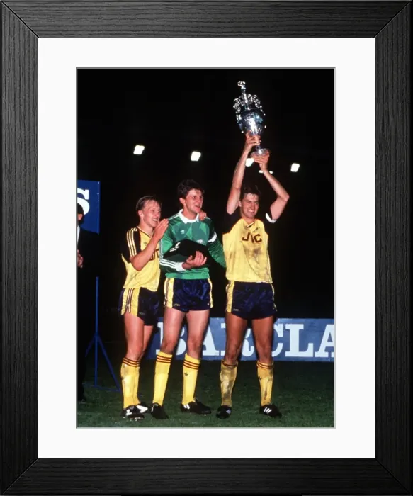 Framed Print : Liverpool 0 Arsenal 2 Framed Print : Liverpool 0 Arsenal 2