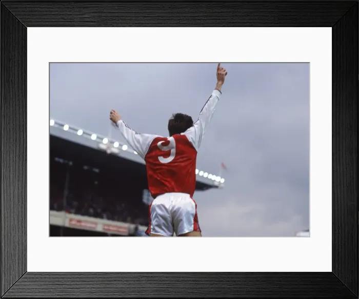 Framed Print : FA Cup R6: Arsenal 2 Cambridge Utd 1 Framed Print : FA Cup R6: Arsenal 2 Cambridge Utd 1