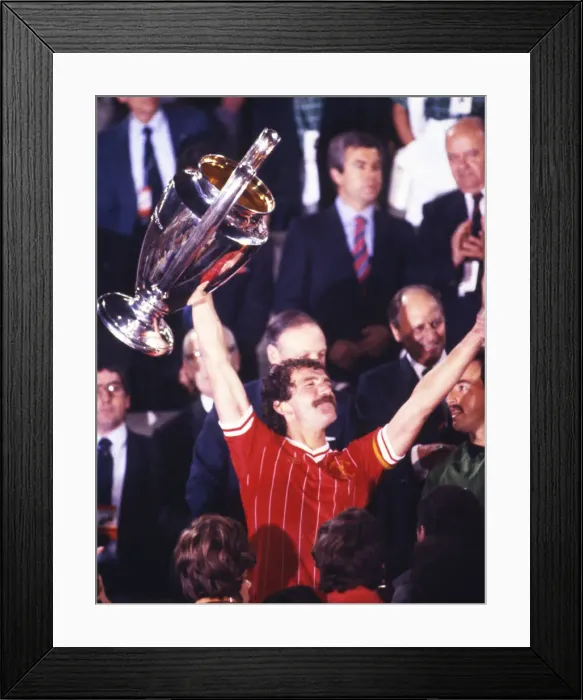 Framed Print : European Cup Final: Liverpool 1* Roma 1 (*won 4-2 pens a. e. t. ) Framed Print : European Cup Final: Liverpool 1* Roma 1 (*won 4-2 pens a. e. t. )