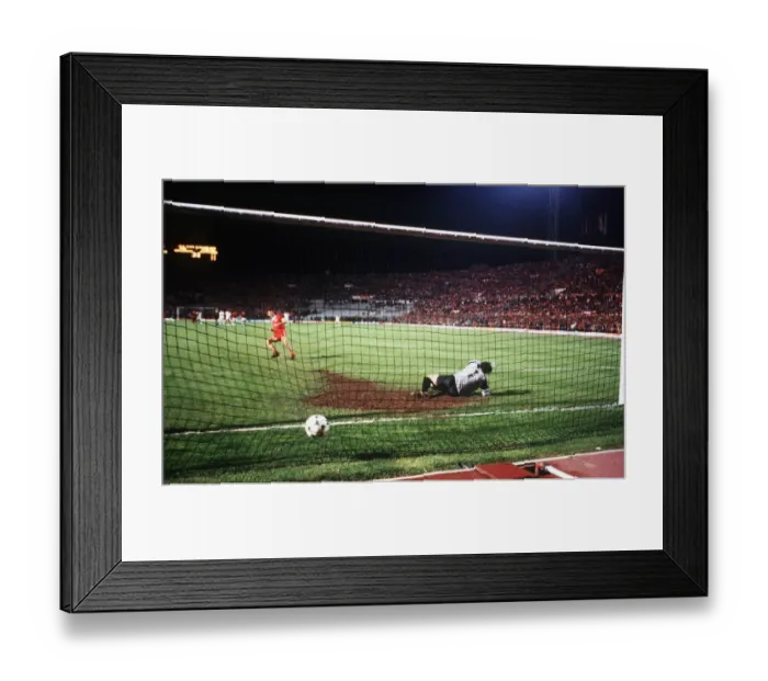 Framed Print : European Cup Final: Liverpool 1* Roma 1 (*won 4-2 pens a. e. t. ) Framed Print : European Cup Final: Liverpool 1* Roma 1 (*won 4-2 pens a. e. t. )
