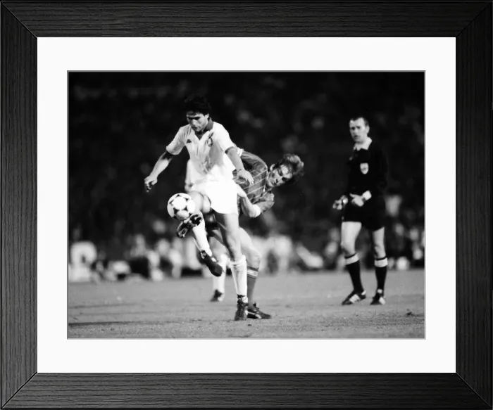 Framed Print : European Cup Final: Liverpool 1* Roma 1 (*won 4-2 pens a. e. t. ) Framed Print : European Cup Final: Liverpool 1* Roma 1 (*won 4-2 pens a. e. t. )