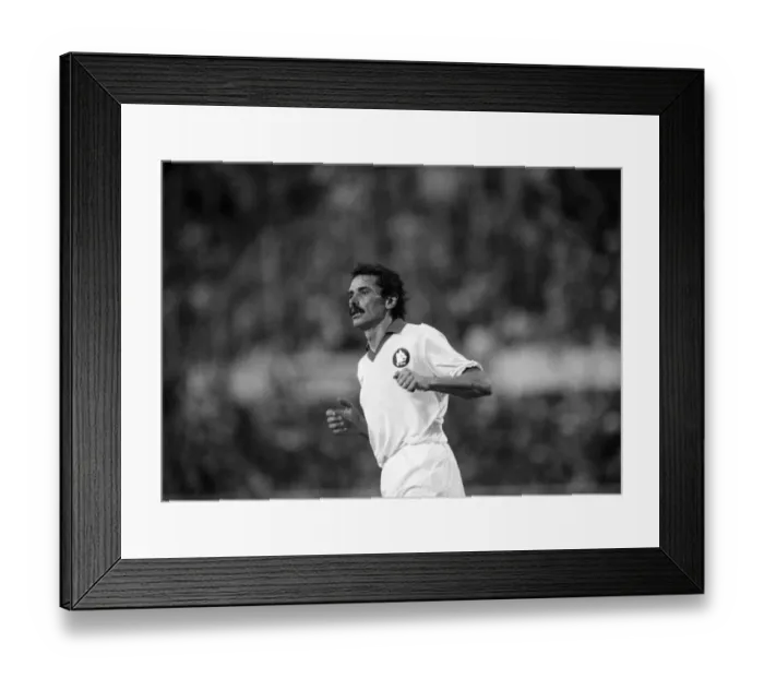 Framed Print : European Cup Final: Liverpool 1* Roma 1 (*won 4-2 pens a. e. t. ) Framed Print : European Cup Final: Liverpool 1* Roma 1 (*won 4-2 pens a. e. t. )