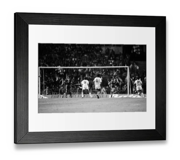 Framed Print : European Cup Final: Liverpool 1* Roma 1 (*won 4-2 pens a. e. t. ) Framed Print : European Cup Final: Liverpool 1* Roma 1 (*won 4-2 pens a. e. t. )