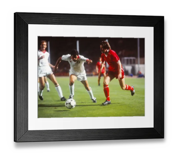 Framed Print : European Cup Final: Liverpool 1* Roma 1 (*won 4-2 pens a. e. t. ) Framed Print : European Cup Final: Liverpool 1* Roma 1 (*won 4-2 pens a. e. t. )