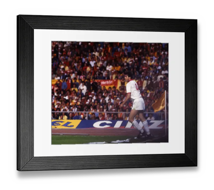 Framed Print : European Cup Final: Liverpool 1* Roma 1 (*won 4-2 pens a. e. t. ) Framed Print : European Cup Final: Liverpool 1* Roma 1 (*won 4-2 pens a. e. t. )