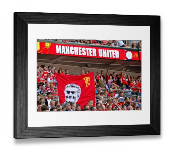 Framed Print : Commmunity Shield: Leicester 1 Man Utd 2 Framed Print : Commmunity Shield: Leicester 1 Man Utd 2