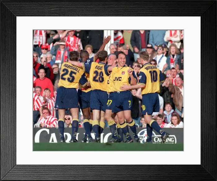 Framed Print : Southampton 0 Arsenal 2
