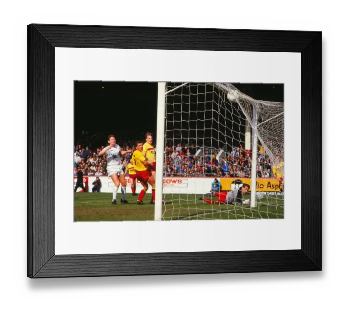 Framed Print : Tottenham score in the 1987 FA Cup Semi-Final Framed Print : Tottenham score in the 1987 FA Cup Semi-Final