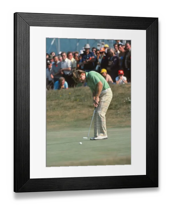 Framed Print : Tom Watson putts on the final day of the 1977 Open Championship