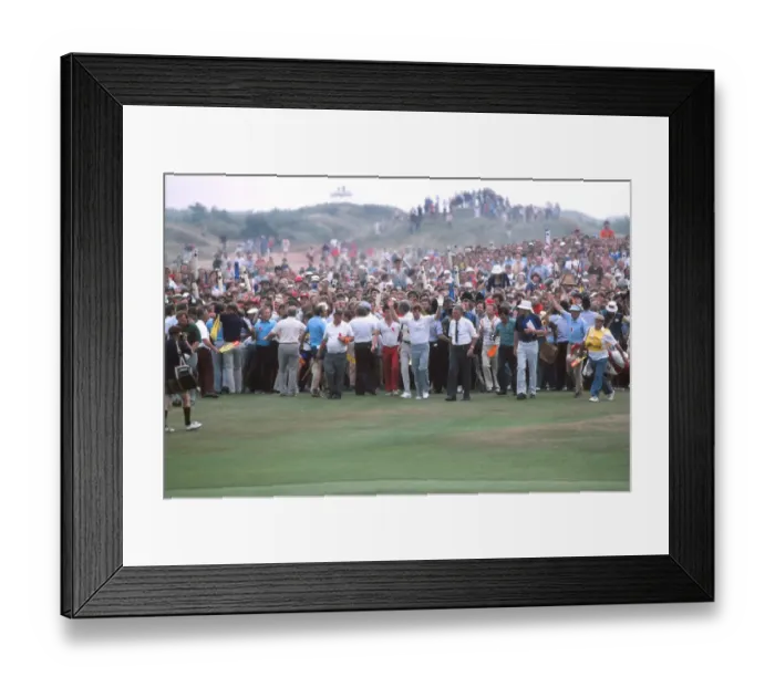 Framed Print : Tom Watson salutes the crowd on the way to winning the 1983 Open Framed Print : Tom Watson salutes the crowd on the way to winning the 1983 Open