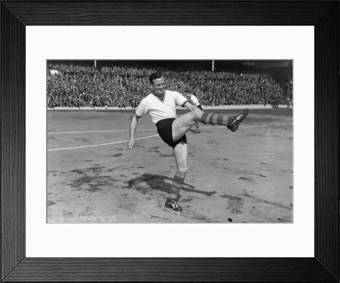 Framed Print : Don Revie - Leeds United Framed Print : Don Revie - Leeds United
