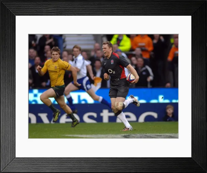 Framed Print : Chris Ashton on the way to scoring a sensational try against Australia Framed Print : Chris Ashton on the way to scoring a sensational try against Australia