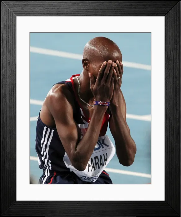 Framed Print : Mo Farah shows his emotion after becoming the 5000m World Champion Framed Print : Mo Farah shows his emotion after becoming the 5000m World Champion