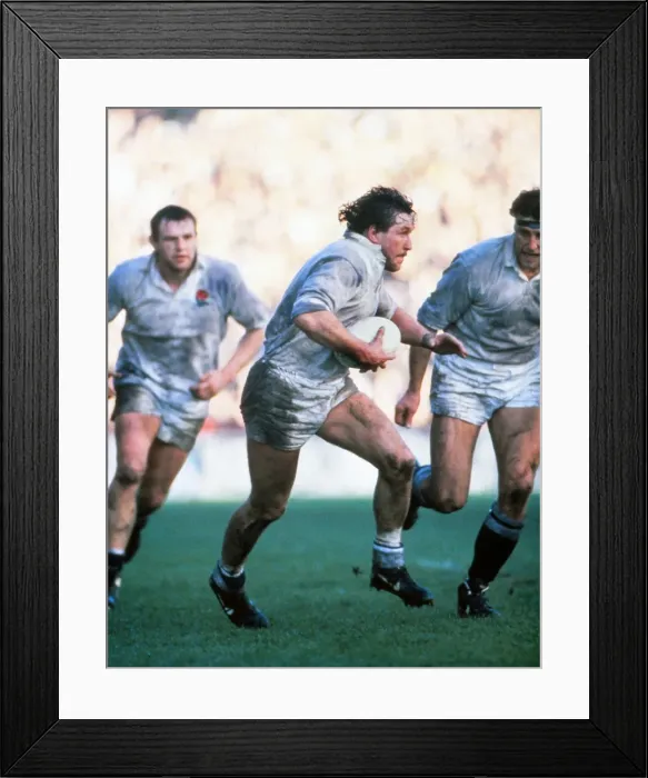 Framed Print : Englands Mike Teague - 1989 Five Nations
