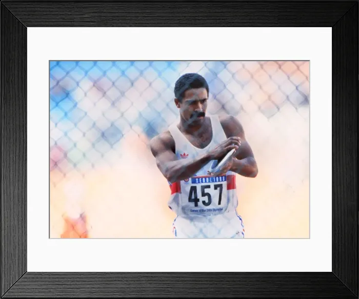 Framed Print : Daley Thompson - 1988 Seoul Olympics Framed Print : Daley Thompson - 1988 Seoul Olympics