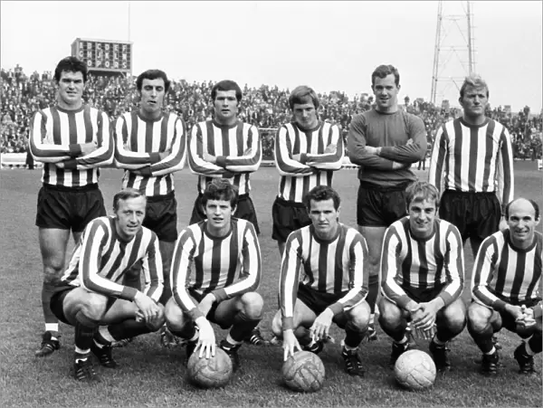 Southampton Team Group 1968  /  69
