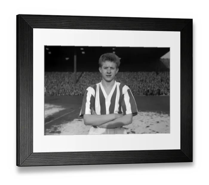 Framed Print : Denis Law - Huddersfield, 1957 Framed Print : Denis Law - Huddersfield, 1957