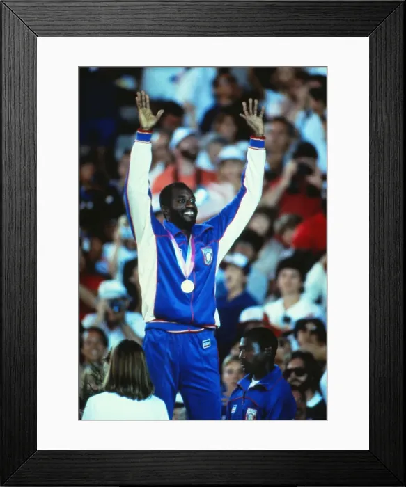 Framed Print : Edwin Moses at the 1984 Los Angeles Olympics
