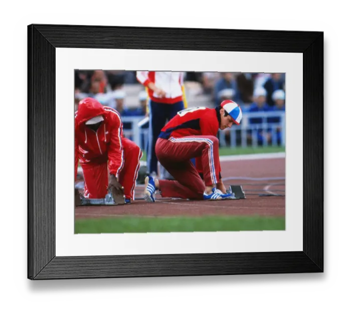 Framed Print : Allan Wells prepares for the 100m final at the 1980 Moscow Olympics Framed Print : Allan Wells prepares for the 100m final at the 1980 Moscow Olympics