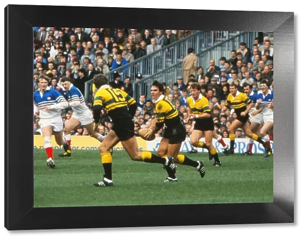 Danie Gerber on the ball for the Overseas Unions at Twickenham in 1986