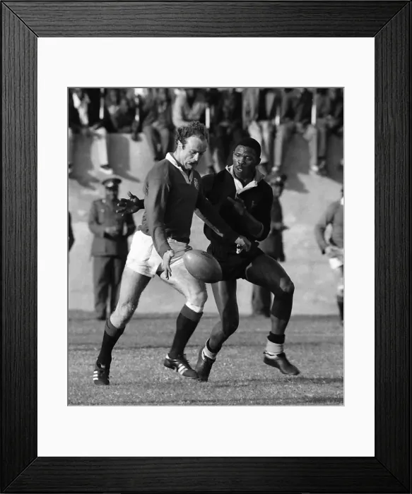 Framed Print : Mike Gibson - 1974 British Lions Tour to South Africa Framed Print : Mike Gibson - 1974 British Lions Tour to South Africa