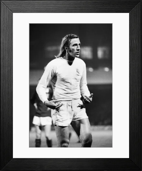 Framed Print : Real Madrids Gunter Netzer Framed Print : Real Madrids Gunter Netzer