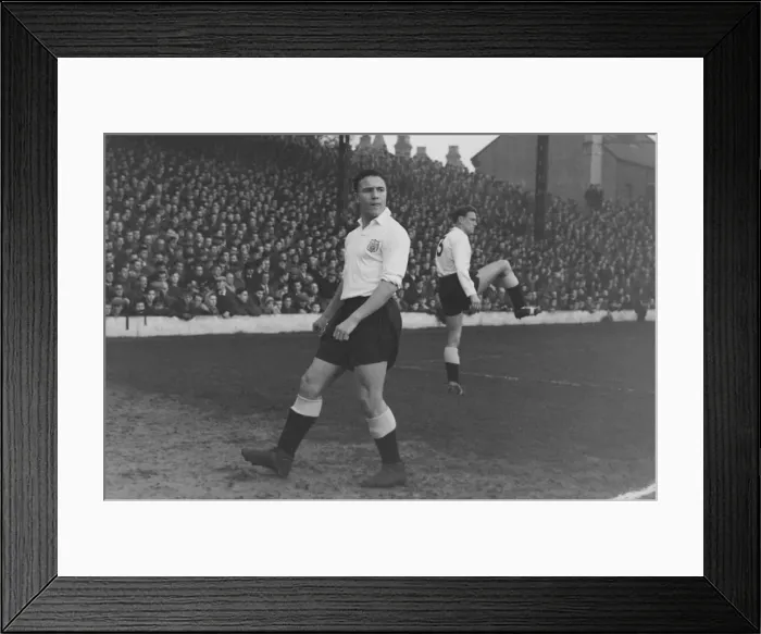 Framed Print : Fulhams George Cohen in 1958