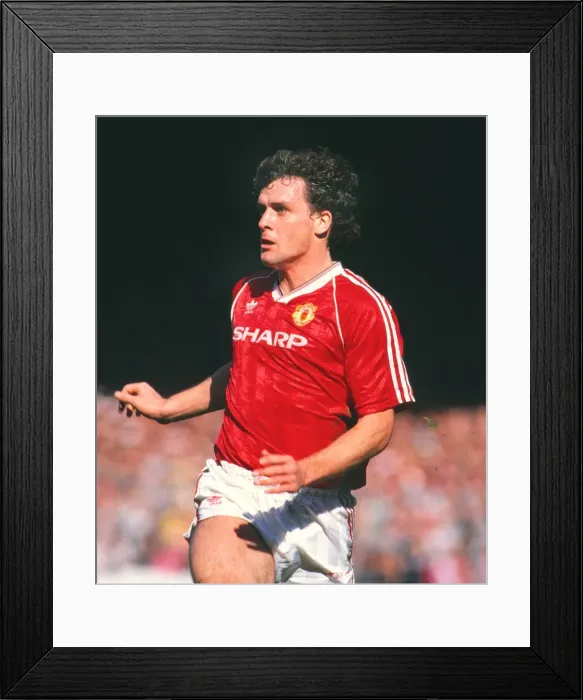 Framed Print : Mark Hughes - Manchester United Framed Print : Mark Hughes - Manchester United