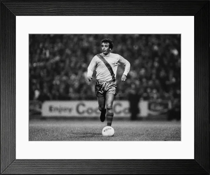 Framed Print : Ian Callaghan - Swansea City, 1978 Framed Print : Ian Callaghan - Swansea City, 1978
