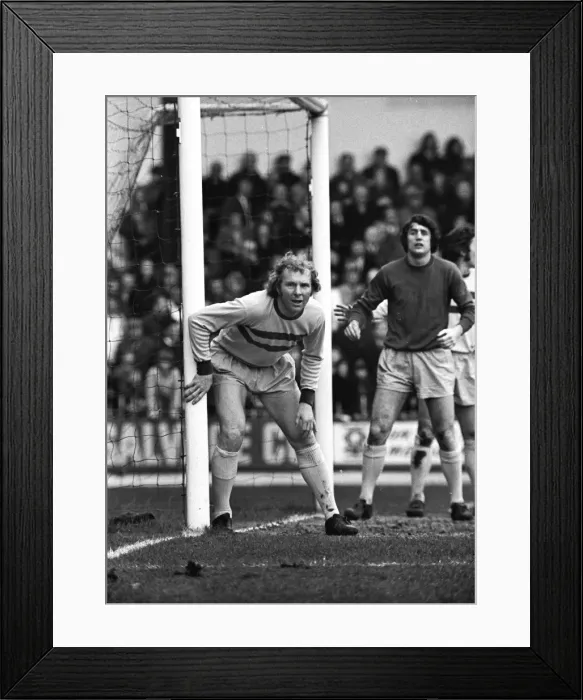 Framed Print : West Hams Bobby Moore in 1972 Framed Print : West Hams Bobby Moore in 1972
