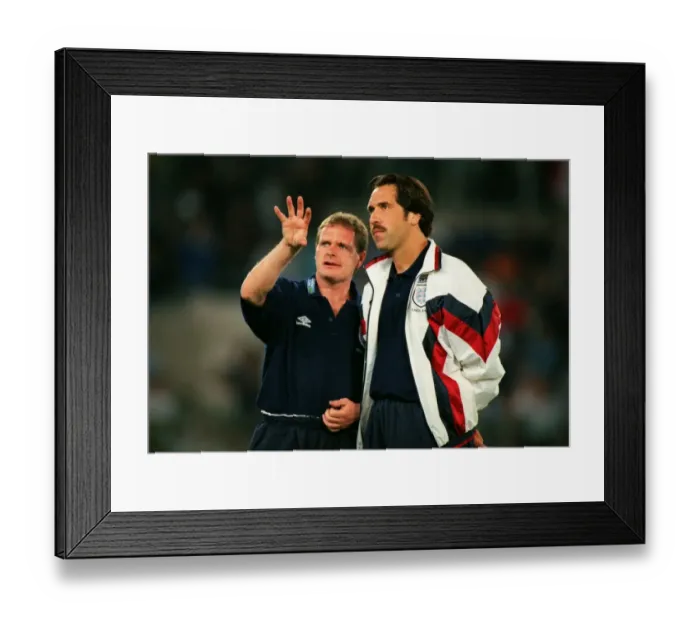 Framed Print : Paul Gascoigne and David Seaman in 1997 Framed Print : Paul Gascoigne and David Seaman in 1997